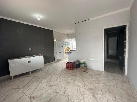 Casa à venda em Hortolândia, Jardim São Pedro, com 2 quartos, com 90 m²