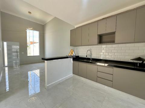 Casa à venda em Hortolândia, Parque Bellaville, com 3 quartos, com 95.5 m²