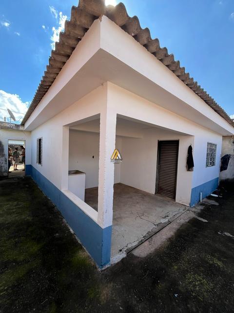 Casa à venda em Hortolândia, Jardim Santa Esmeralda, com 2 quartos, com 96 m²